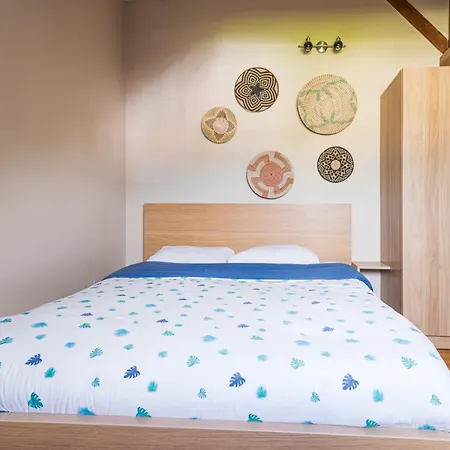 Сasa de vacaciones L'etoile D'or - Maison Pour 13 Chelles (Seine-et-Marne)